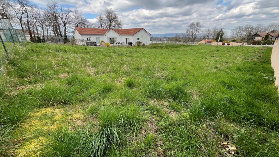 TERRAIN 663 m² ST DIDIER DE LA TOUR